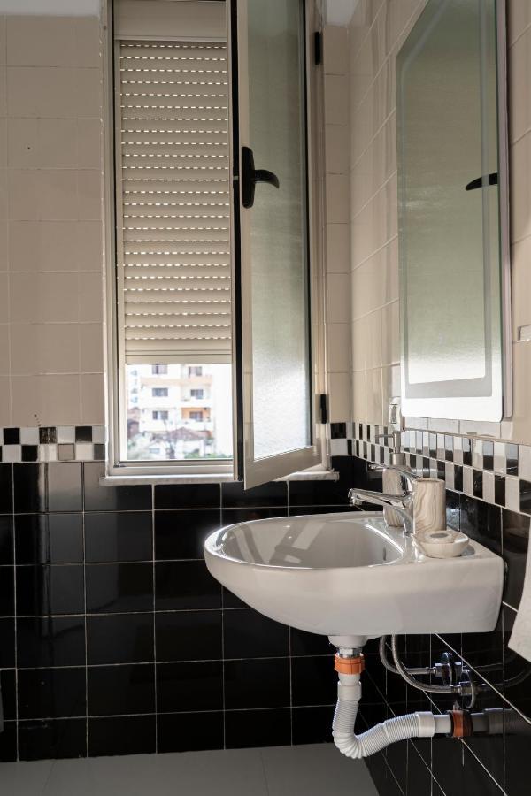 Cane Apartment New Bazaar Tirana Zewnętrze zdjęcie